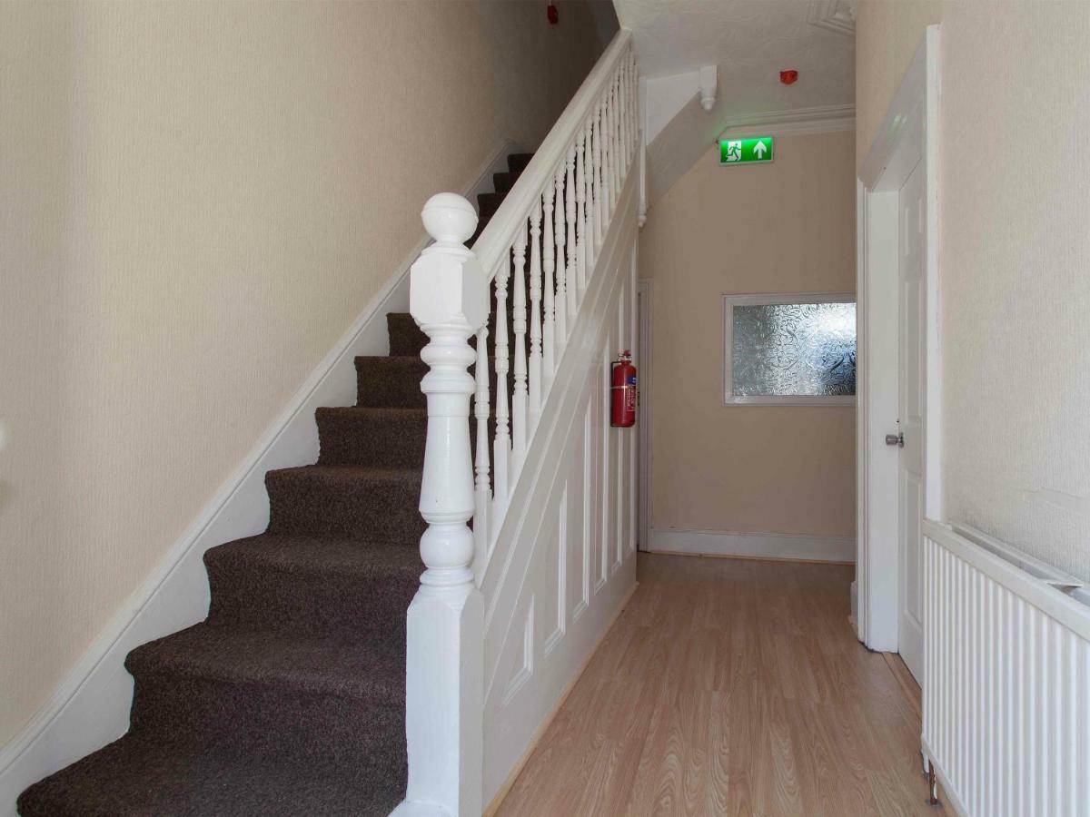 Crew Rooms Anfield Liverpool Ngoại thất bức ảnh